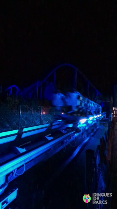 La beauté de Blue Fire de nuit ! 😍 (Europa Park)
