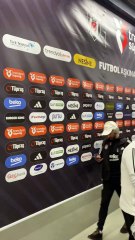 Maçın yıldızı, stadyumdan ayrıldı