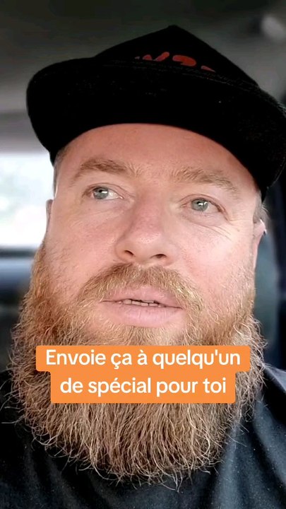 Envoie ce message à une personne qui est spéciale à tes yeux, ou qui a besoin de l'entendre. 💜