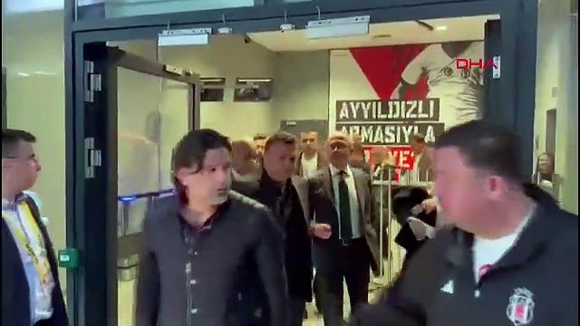 Beşiktaş - Galatasaray derbisi sonrası Tüpraş Stadyumu’nda renkli anlar