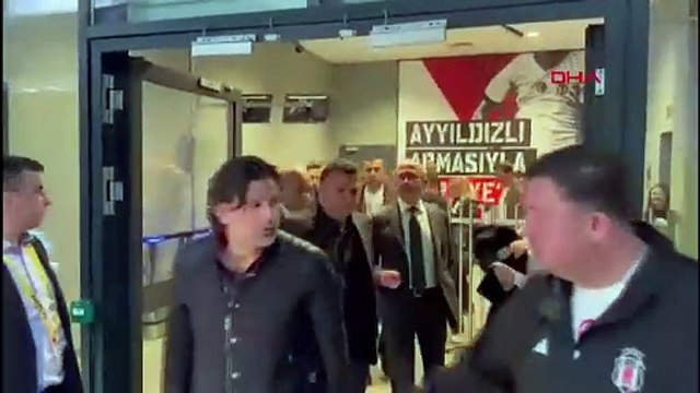 Beşiktaş - Galatasaray derbisi sonrası Tüpraş Stadyumu’nda renkli anlar