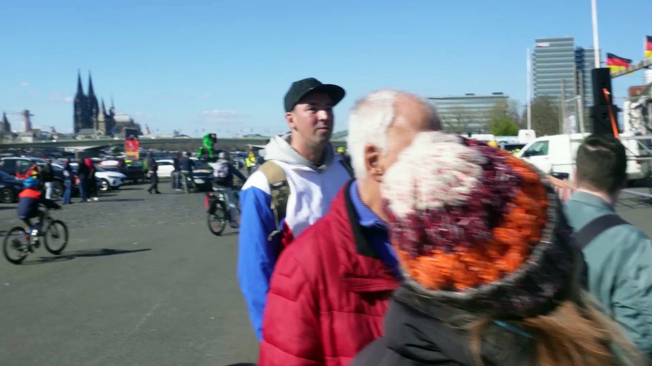 Demo mit Korso Köln  für Frieden 29.03.2025
