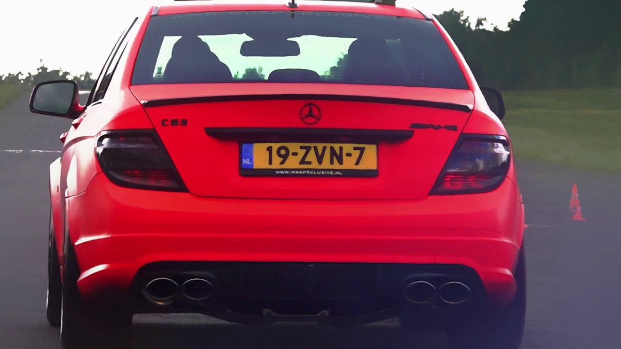 Mercedes C63 AMG IPE Exhaust Sound Revs Acceleration Drag Race V8 6 2L W204