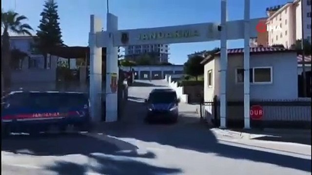 Antalya’da sahte alkol operasyonunda 20 bin litre etil alkol ele geçirildi
