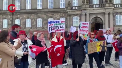 Kopenhag'da İmamoğlu protestoları