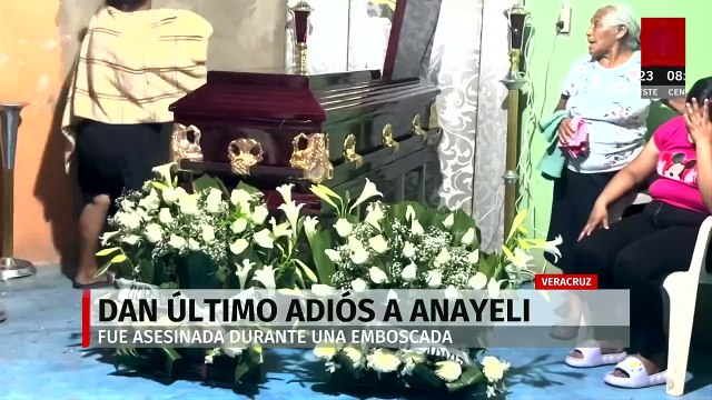 Dan el último adiós a Anayeli Reyes, la joven policía que murió en una emboscada en Veracruz