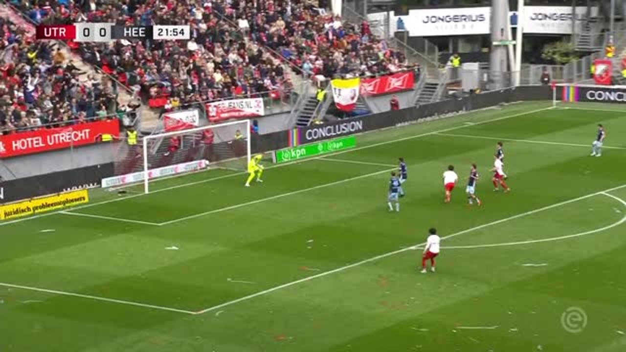 Eredivisie - Utrecht reste dans la course