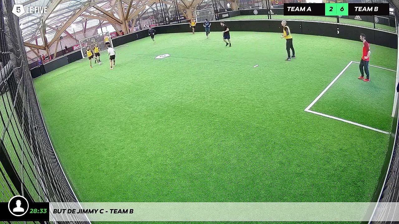 But de Jimmy C - Team B