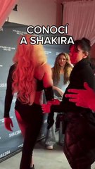 La Divaza caminando con Shakira en México