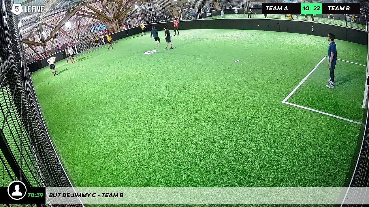 But de Jimmy C - Team B
