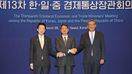 미 상호관세 앞두고 만난 한일중 경제통상장관 "FTA 추진 협력" / YTN