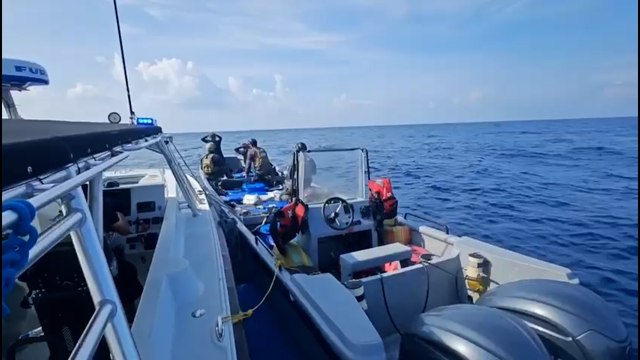Policía decomisa más de 1.6 toneladas de droga en el Pacífico Sur