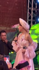 Hòa Minzy Bắc Bling