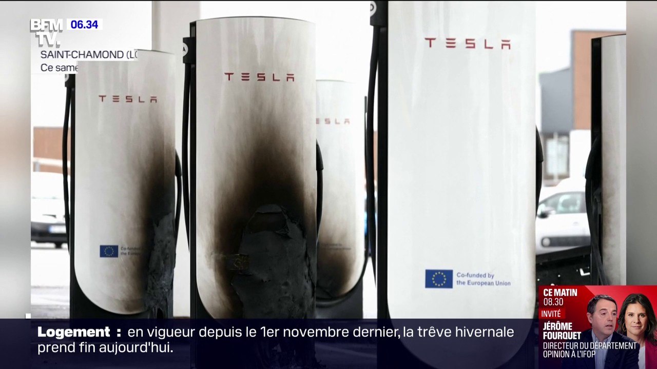 Dans la Loire, 12 superchargeurs Tesla incendiées sur le parking d'une grande surface