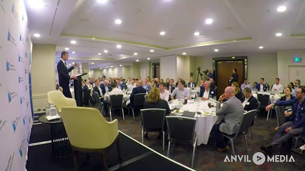 Chris Minns talks agriculture at NSW Farm Writers lunch
