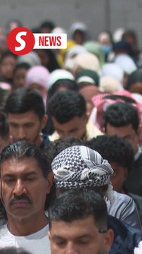 Thousands of California Muslims gather for Eid al-Fitr prayers in San Diego