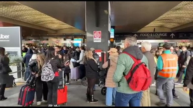 Disagi alla Stazione Termini: sulla Roma Napoli ritardi di 90 minutui