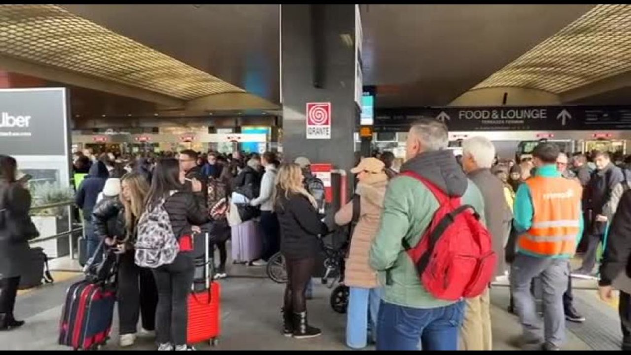 Disagi alla Stazione Termini: sulla Roma Napoli ritardi di 90 minutui