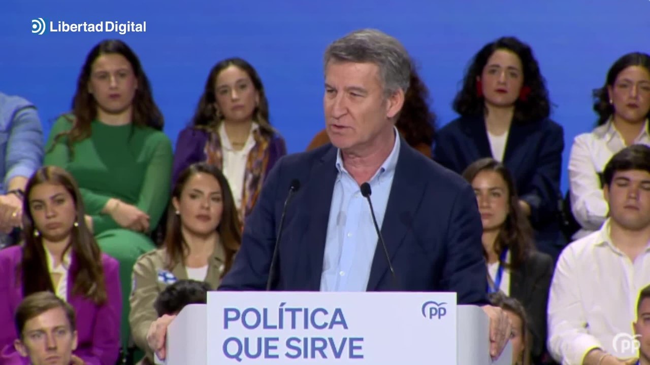 Feijóo arremete contra Sánchez y María Jesús Montero en un discurso desde Sevilla