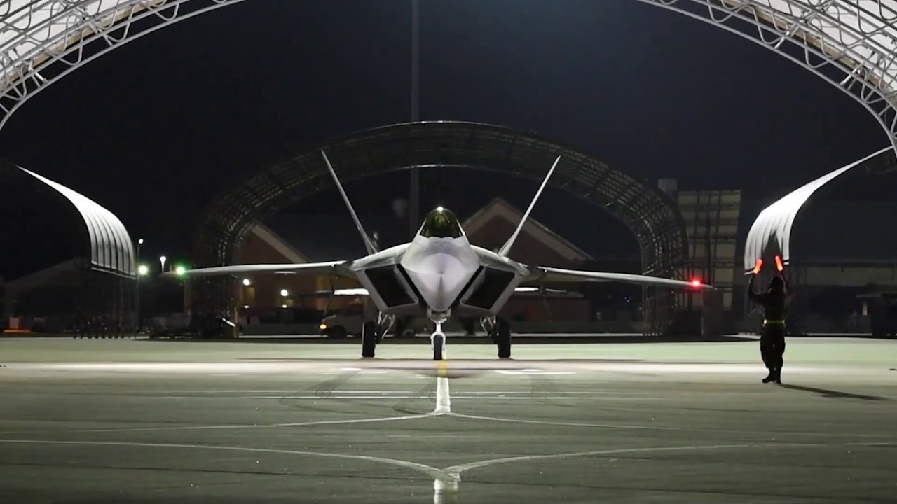 F-22 Raptor: Sky Dominance Unleashed - Stealth, Speed & Power