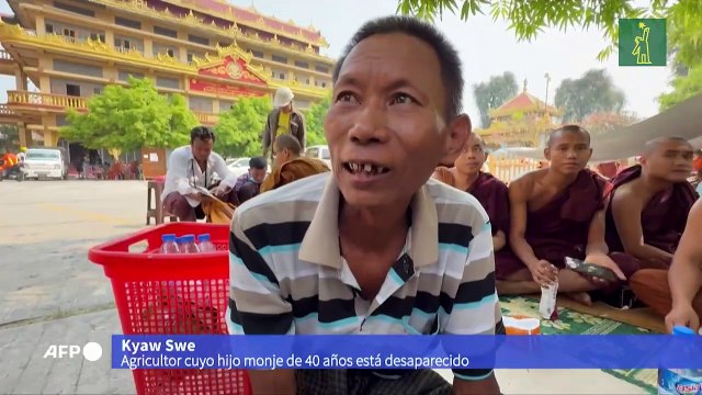 Rezos y lágrimas para los monjes atrapados bajo los escombros tras el sismo en Birmania