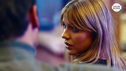 Seeing the millionaire's car, the girl threw a line