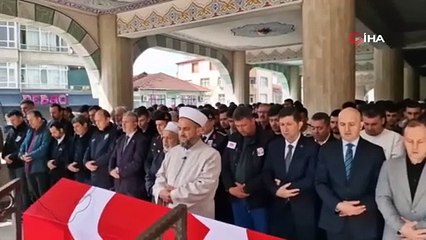 Bayram tatili için geldiği memleketinde kazada hayatını kaybeden Uzman Onbaşı’na son görev