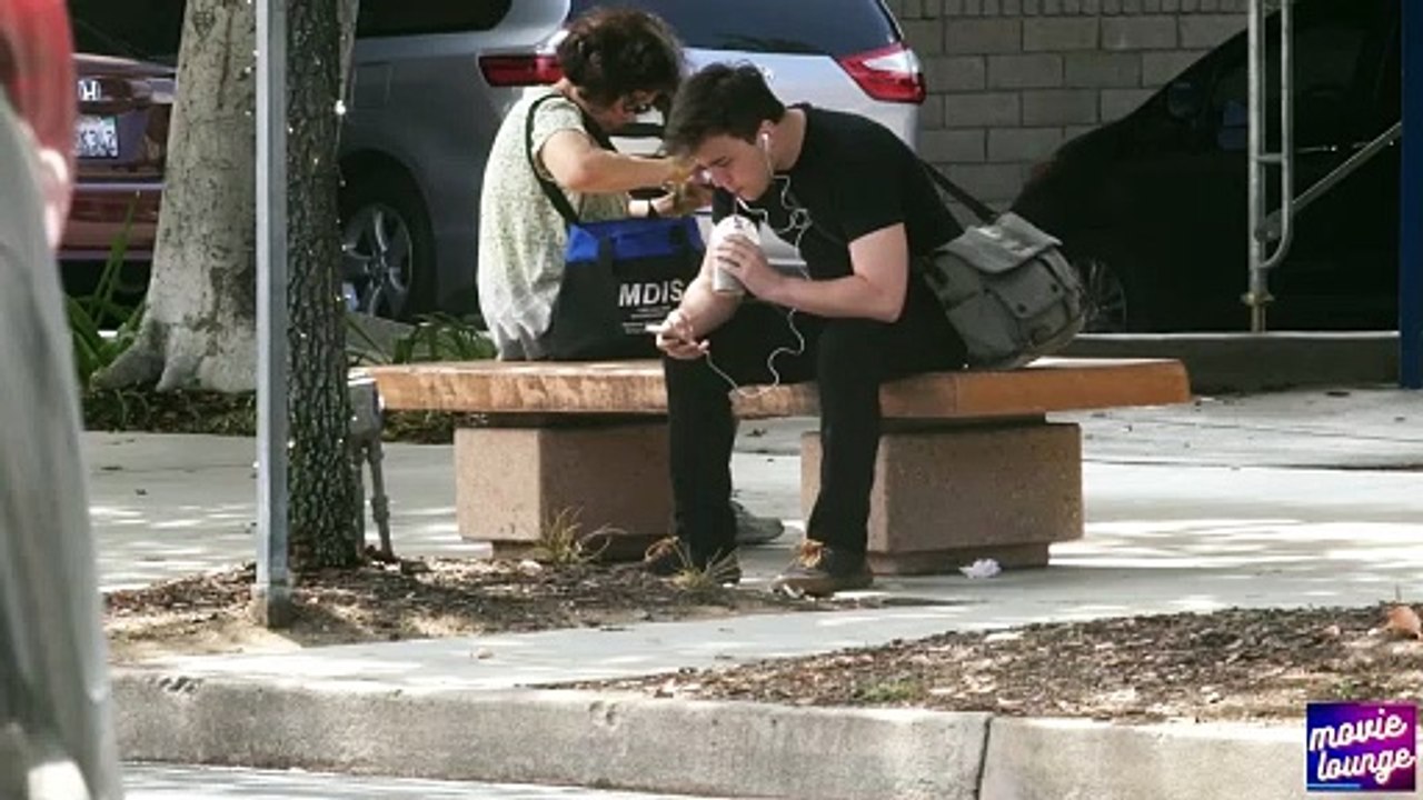 This woman, a high school teacher, falls in love 💔 with the young boy she teaches. MOVIE RECAP