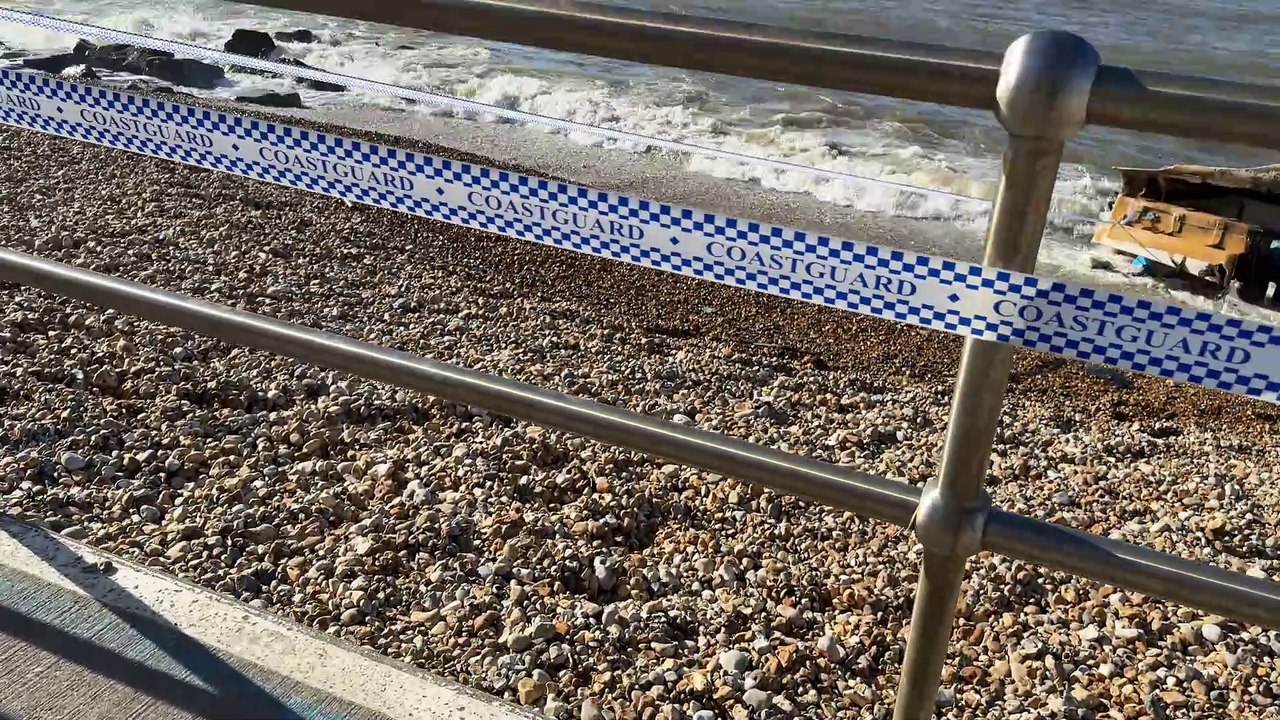 Wrecked yacht on Milford beach – video by Chris Mabey