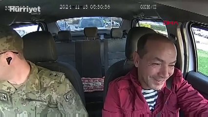 Askeri üniformayla dolandırıcılıktan yargılanmıştı, bu kez polis üniformasıyla yakalandı!