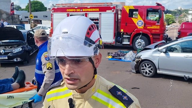 Tenente destaca cautela para retirar vítimas enclausuradas em forte colisão no Parque São Paulo
