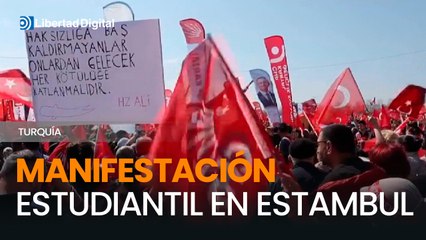 Estudiantes turcos exigen liberación de detenidos por protestas