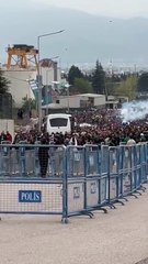 Sakaryaspor için trafik durdu, Kocaelispor taraftarı mağdur!