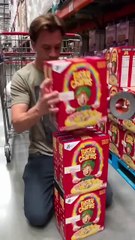 Real life transforming Cinderella dress! 👗😲￼