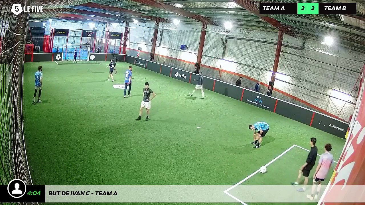 But de Ivan C - Team A