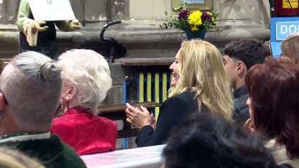 El show de Ortega Cano: micrófono en mano y pasión taurina en la iglesia de San Antón