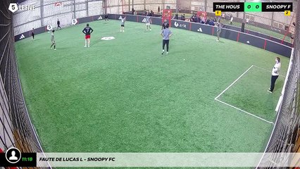 Faute de Lucas L - Snoopy Fc