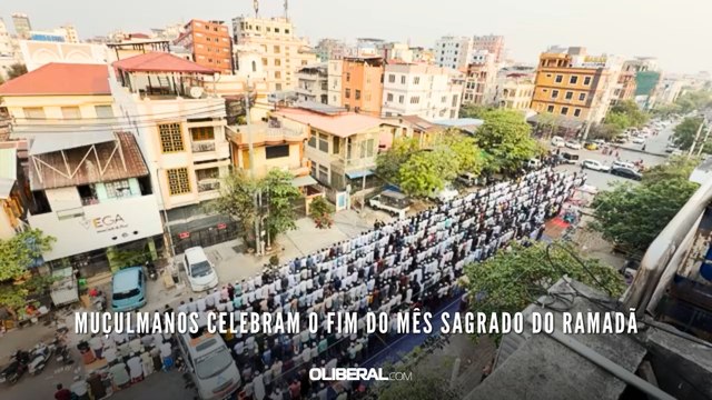 Muçulmanos celebram o fim do mês sagrado do Ramadã