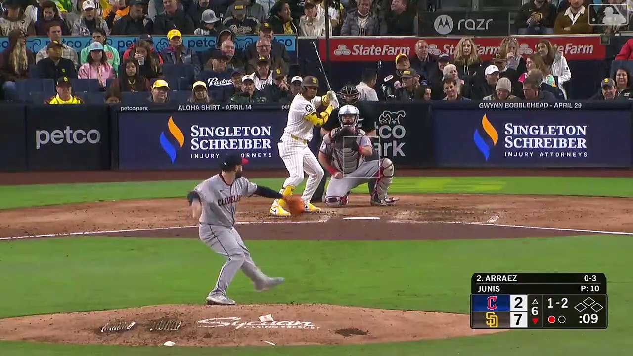 MLB: Luis Arráez conecta su primer hit de la temporada