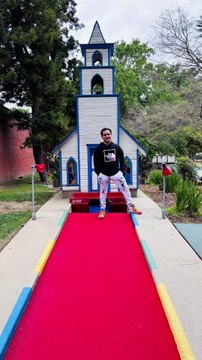 Sherman Oaks Castle Park (Mini Golf)