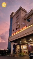 Misty Rock -Hotels near Gundlupet