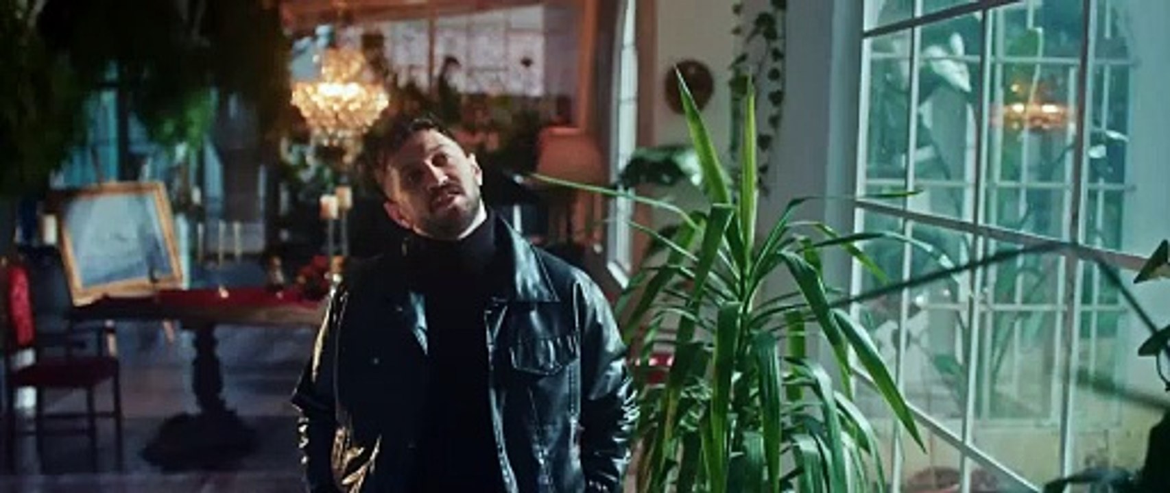 Burak Bulut & Serdar Ortaç - Yasemin (offical video)