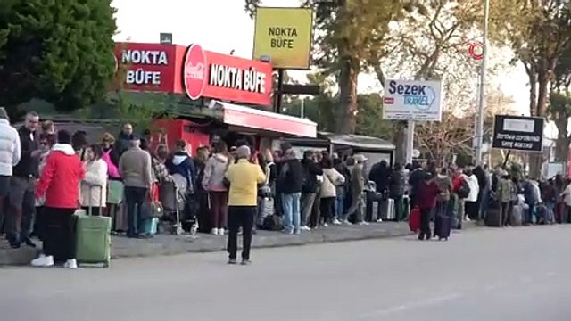 Midilli ile Ayvalık Arasında Ramazan Bayramı Yoğunluğu
