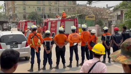 In Myanmar un minuto di silenzio per le vittime del devastante sisma