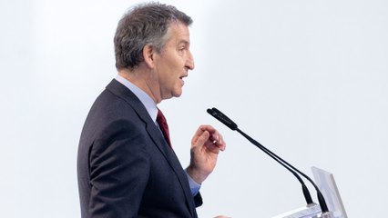 Feijóo compara a Montero con Le Pen: "Por temas similares o menores ha sido inhabilitada en Francia"