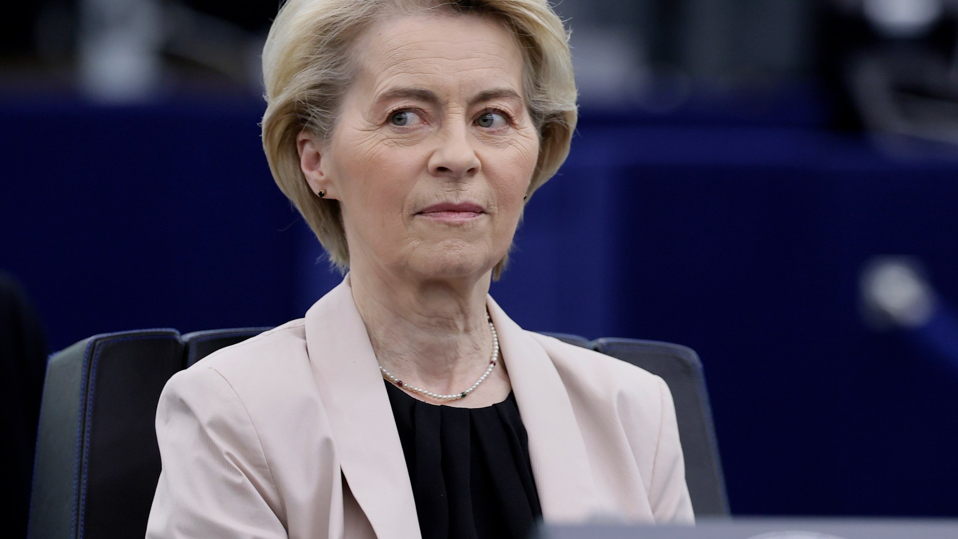 Von der Leyen avisa a Trump: la UE tiene fuerza para "contraatacar" los aranceles