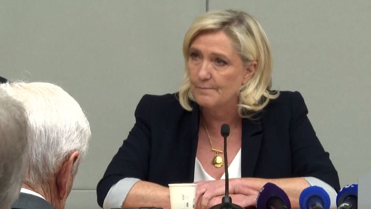 «Le système a sorti la bombe nucléaire», accuse Marine Le Pen
