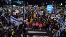 تظاهرة مناهضة للحكومة الإسرائيلية أمام مبنى الكنيست
