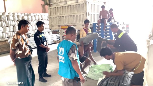 Myanmar, UNHCR fornisce aiuti d'emergenza a sopravvissuti al terremoto