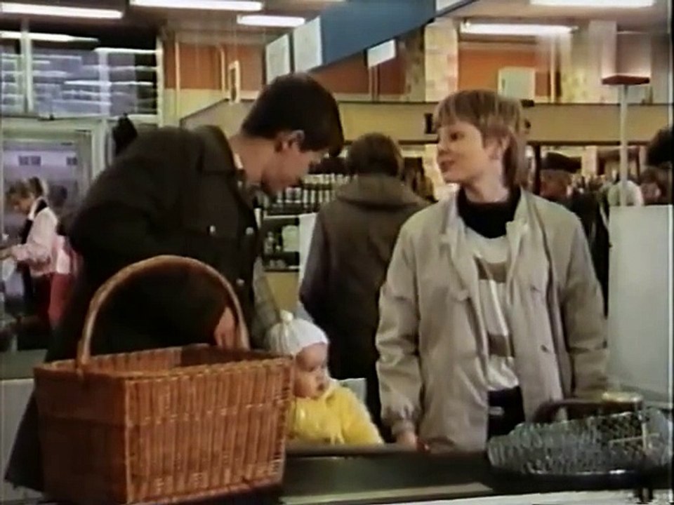 Der Staatsanwalt hat das Wort-Vaters Frau (1985)